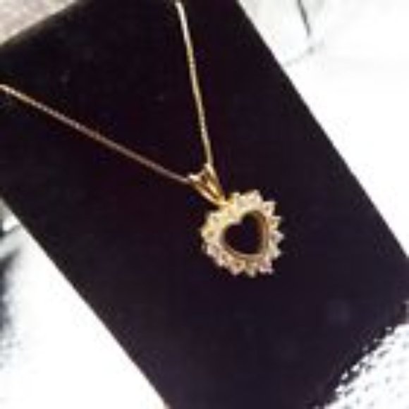 WHITE TOPAZ PRONG SET HEART GOLD VERMEIL OVER STERLING PENDANT NECKLACE 61 - Picture 1 of 3
